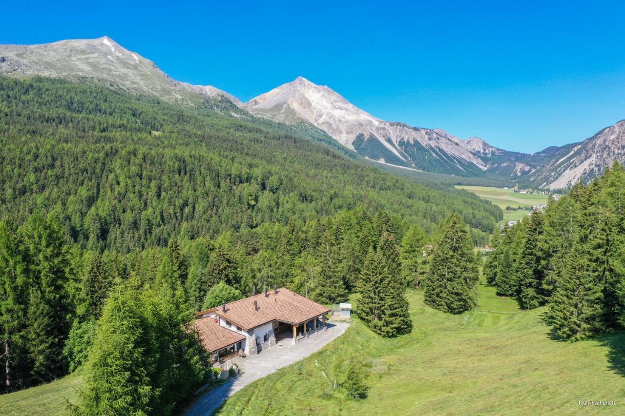 Hotel Chasa al Battaporta Tschierv Esterno foto