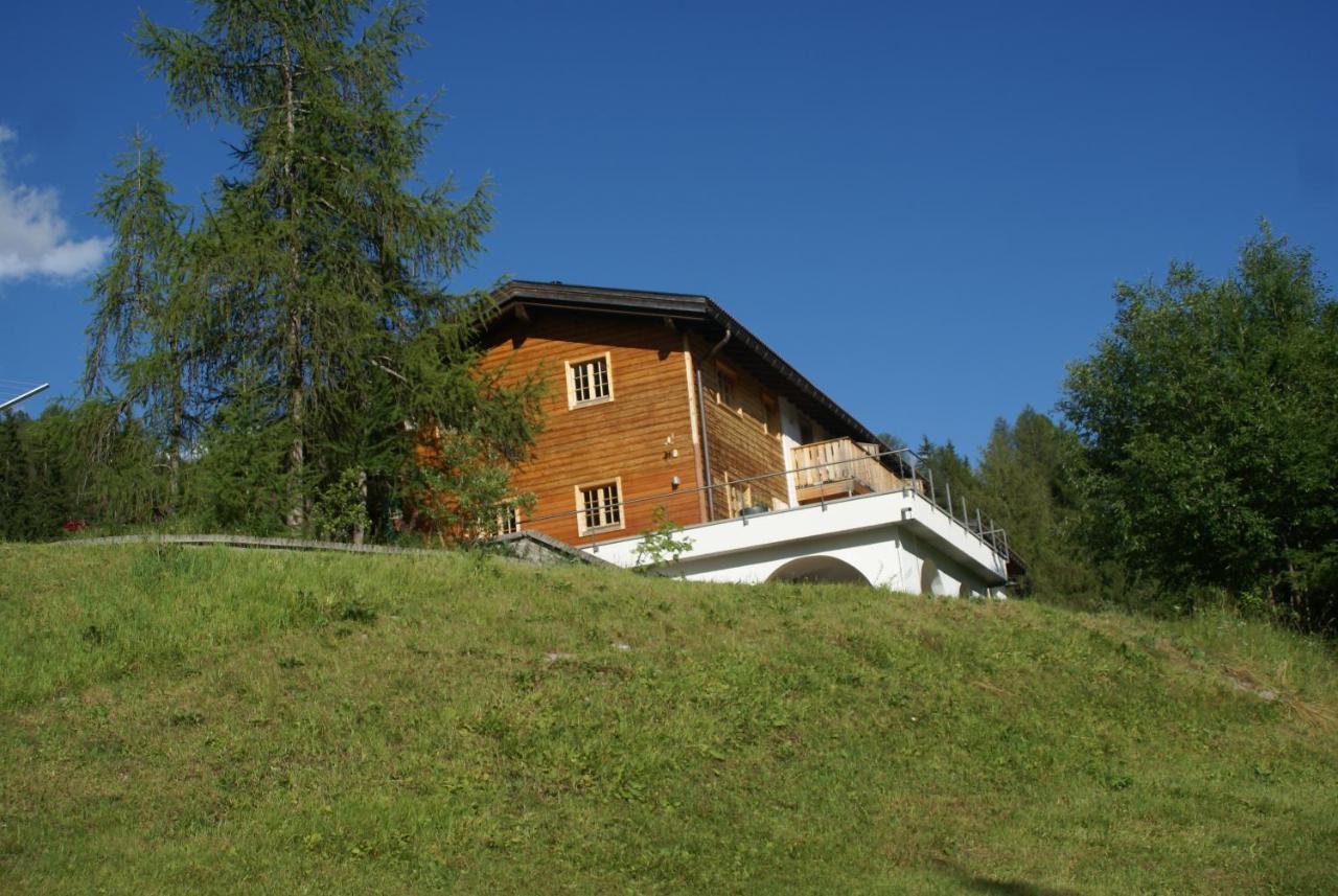 Hotel Chasa al Battaporta Tschierv Esterno foto